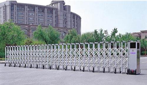 電動伸縮門